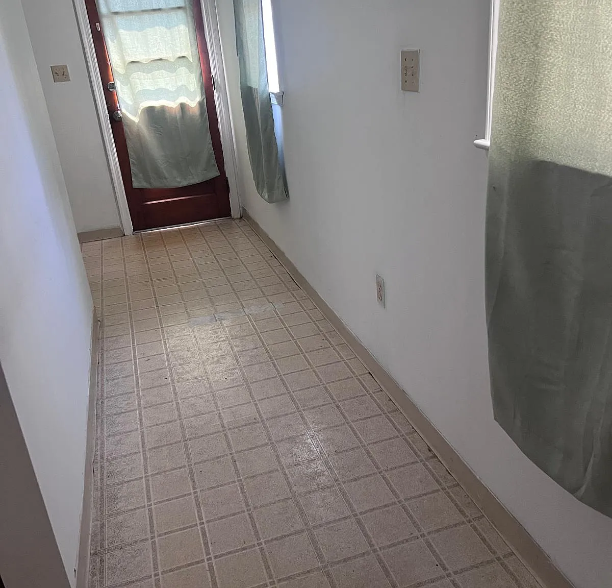 2 bed, $1,250 — Photo 4