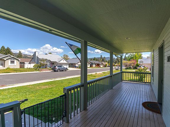 2nd image of 317 Meadow Dr