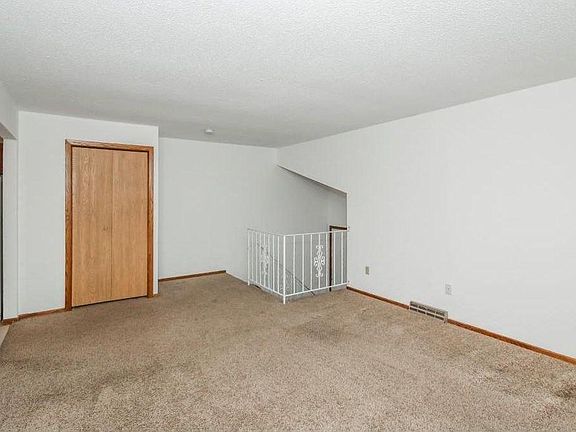 4th image of 12471 Tyler St NE #12481
