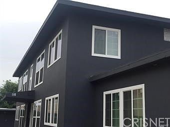 2nd image of 504 W Queen St #5