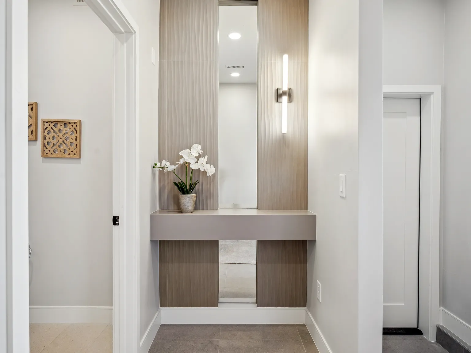 2 bed, 1234 sqft, $3,400 — Photo 2