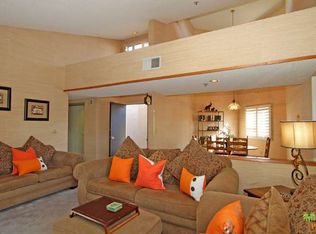 454 E Club Dr, Palm Springs, CA 92262