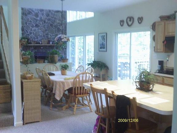 5th image of 33 Fox Creek Dr