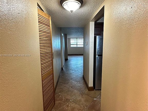 3rd image of 2903 N Miami Beach Blvd #708