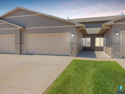 4005 S Grand Slam Ave, Sioux Falls, SD, 57110