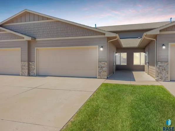 4005 S Grand Slam Ave, Sioux Falls, SD 57110