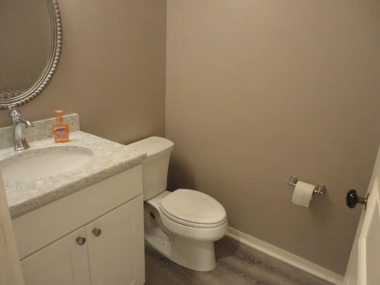 49 Merton Rd #2 — Photo 18