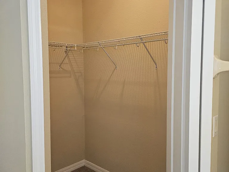 9935 Shadow Creek Dr — Photo 19