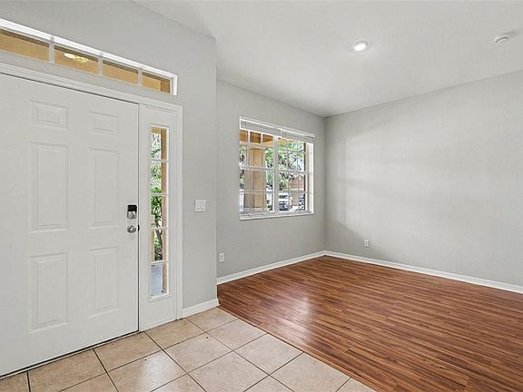 4th image of 11432 LAUREL BROOK COURT