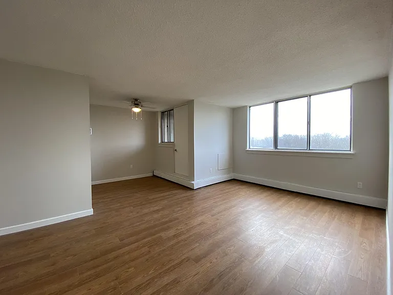 2199 Walker Ave — Photo 12
