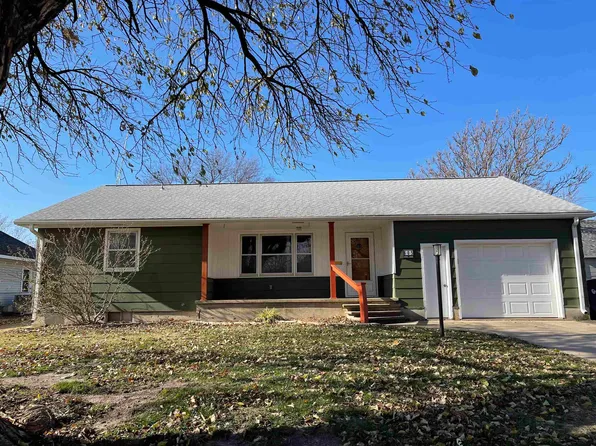 605 Old Main St, Newton, KS 67114