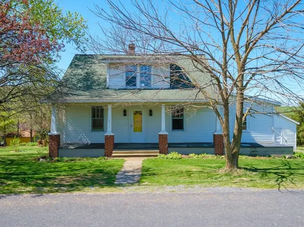 8719 Beacon Hill Rd, Harrisonburg, VA 22802