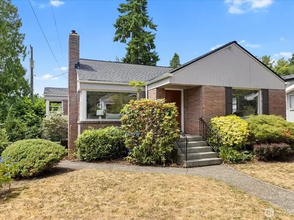 10417 20th Avenue NE, Seattle, WA 98125