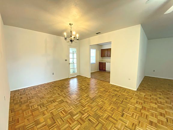 5th image of 3113 10th St N