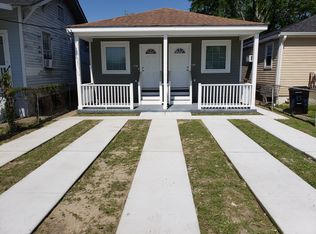 8825 Edinburgh St, New Orleans, LA 70118