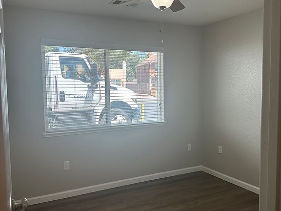5th image of 3435 Pacific Ave APT 1