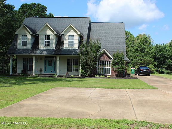 2nd image of 3715 Cypress Plantation Dr