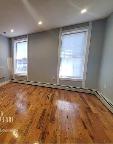 2nd image of 613 Elton St #2A