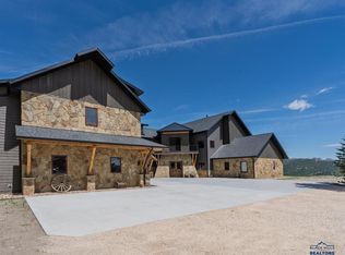 12322 Bonanza Rd, Custer, SD 57730