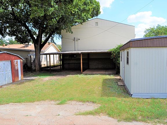 4th image of 1418 Campbell St