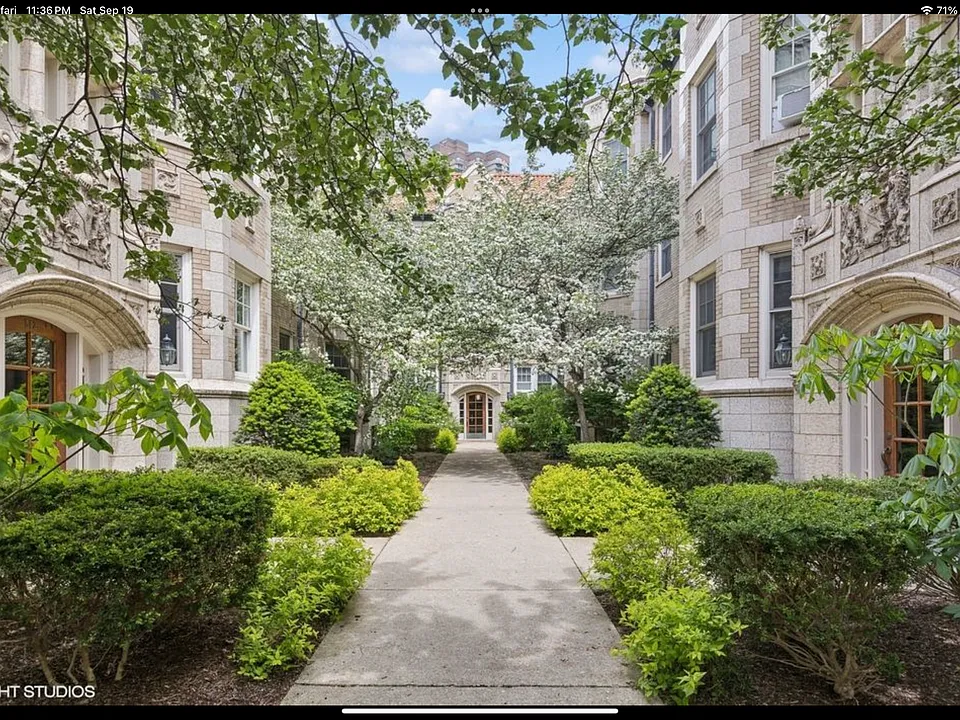 538 W Brompton Ave #3W