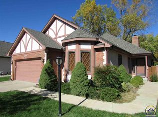 2308 SW Brookhaven Ln, Topeka, KS 66614