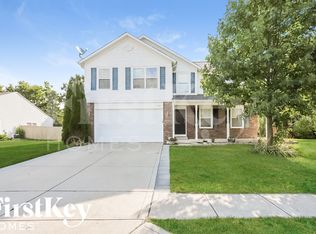 1391 Bearsden Dr, Avon, IN 46123