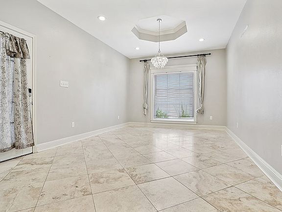 3rd image of 40098 Cotton Field Ave