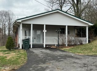 1872 S Southside Rd, Elizabethton, TN 37643