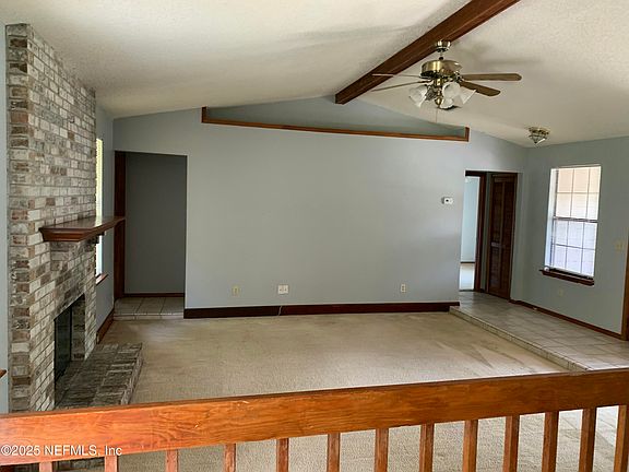 5th image of 1805 HEARTH Street