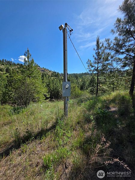 5th image of 431 J Swanson Hill Road