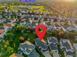 60 NE Citadel Peak Mews NW, Calgary, AB T3G 4H6