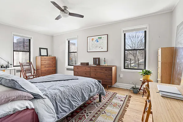 Sold by Compass | media 7