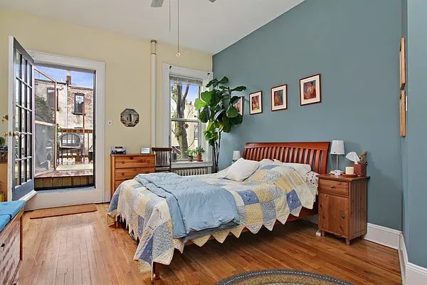 Sold by Corcoran | media 29