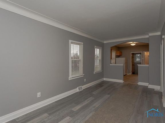 5th image of 139 Osborne St
