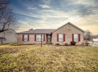 1933 Seasons Ridge Blvd, Evansville, IN