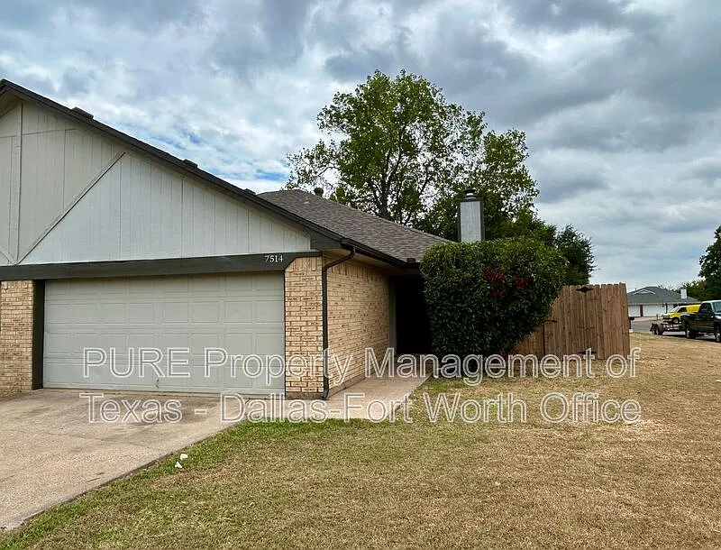 7514 Connie Ln