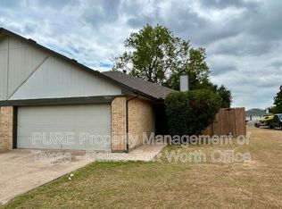 7514 Connie Ln, North Richland Hills, TX 76182