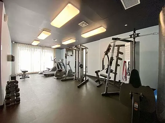 Rented by Compass | media 24