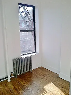 Rented by Bohemia Realty Group | media 20