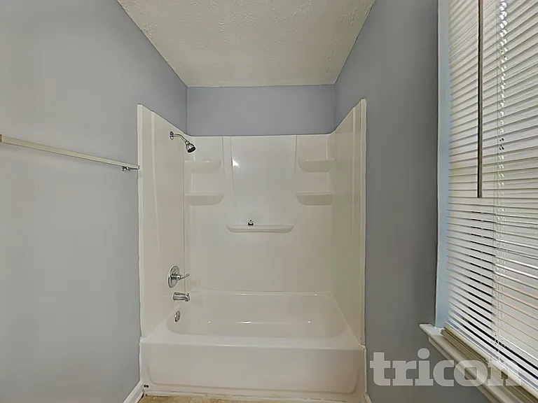 3060 Orbit Cir — Photo 10