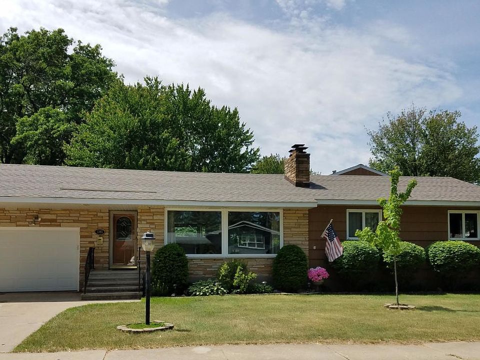 1st image of 3305 16th St