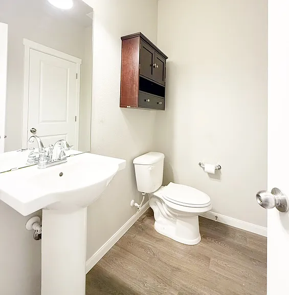 2441 NE Redford St — Photo 25