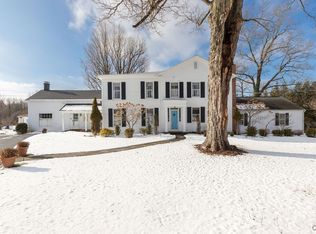 3857 East Rd, Cazenovia, NY 13035