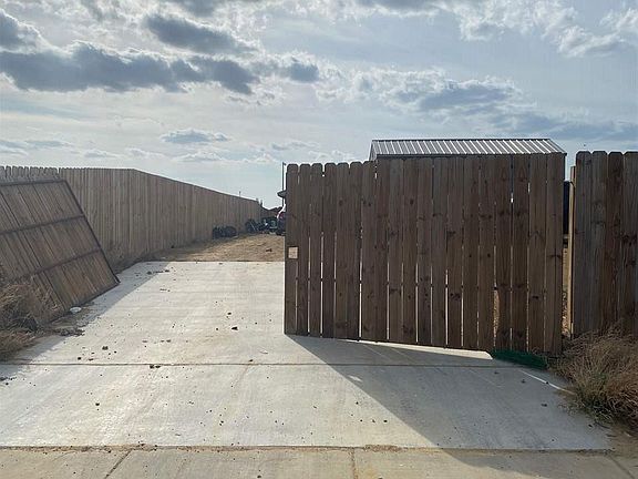 2nd image of 5114 Avellano Dr