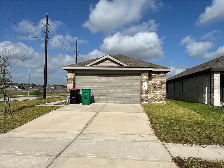 24203 Saddlestone Green Dr — Photo 3