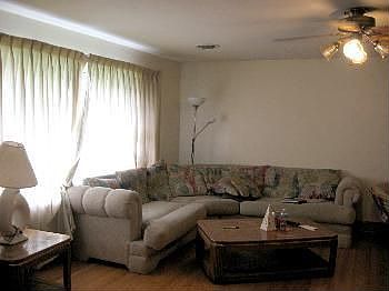 4th image of 1045 Radford St