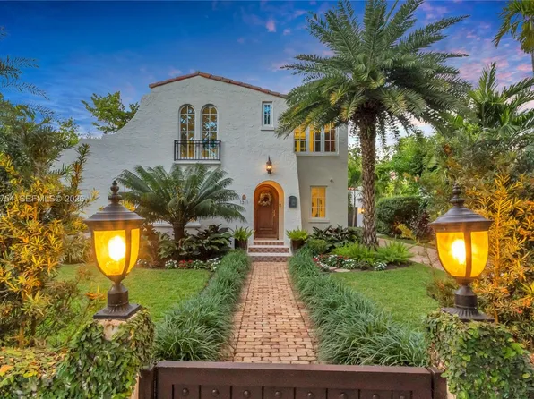 1311 Alhambra Cir, Coral Gables, FL 33134