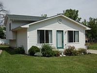 1st image of 3854 Lawley Ave