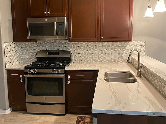 2nd image of 1620 Bryant Dr Unit 2802